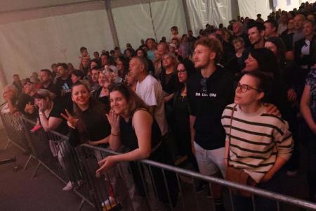 CERKNIŠKA NOČ KONCERT VLADO KRESLIN IN MALI BOGOVI 08 FOTO LJUBO VUKELIČ